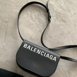 Balenciaga Ville Day Bag Leather